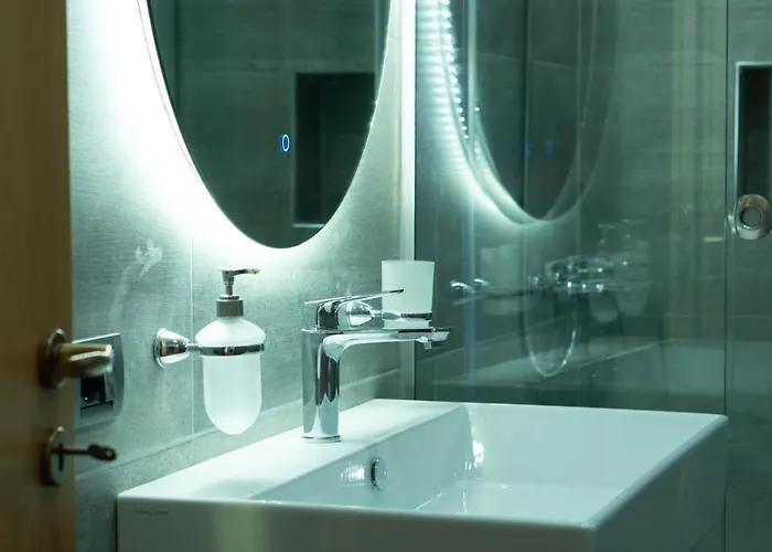 Eka Luxury Two-bedroom Premium 公寓 Durrës