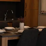 Eka Luxury Two-bedroom Premium 公寓 *