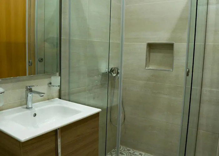 Eka Luxury Two-bedroom Premium Apartment *